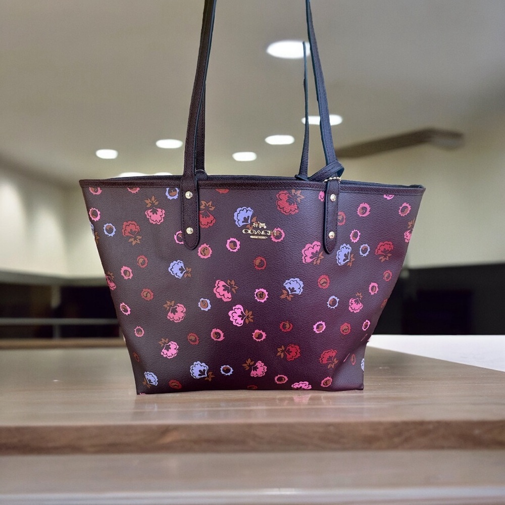 NWT COACH F57668 REVERSIBLE CITY TOTE FLOWER PURPLE/RED/PINK/FLORAL BROWN MULTI